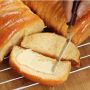 Roti Jadul yang Kekinian, Yuk Buat Sendiri Roti Sisir Tabur Gula