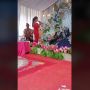 Viral Video Biduan Duduk di Pangkuan Mempelai Pria, Publik Tak Terima