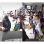 Salat Jumat Berujung Rusuh, Anak-anak Saling Dorong Berebut Nasi Kotak