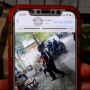 Terekam Kamera Bagi-bagi Uang, Pengacara Ini Dilaporkan ke Bawaslu