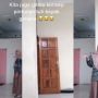 Viral Pintu Kos Aneh, Fungsinya Bikin Publik Bertanya-tanya