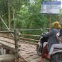 Viral! Proyek Jembatan Bambu di Ponorogo Ini Nilainya Rp 199 Juta