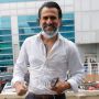 Banyak Digandrungi Wanita, Potret 'Hot Daddy' Jeremy Thomas