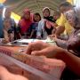 Alhamdulillah, 200 PKL dan Warung Kecil di Balikpapan Dapat Bantuan Uang Tunai Rp 1,2 Juta