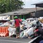 Jasa Marga Pastikan Sampah di Akses Tol JORR Bukan dari Pengguna Jalan