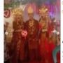 Dua Istrinya Nyanyi Cinta Segitiga saat Nikah, Mempelai Pria Senyum-senyum