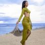Anya Geraldine Pakai Tank Top Pose Bobok Tengkurap, Warganet Auto Fokus