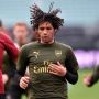 Subhanallah! Mohamed Elneny Umroh Ramadhan untuk Pemulihan Cedera Lutut