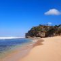 Watu Lawang: Pantai Indah Tersembunyi di Gunungkidul Yogyakarta