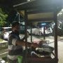 Malam Pertama PPKM Surabaya, Senyum Kecut Penjual Tahu Tek Sepi Pembeli