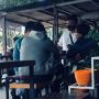 Asyik Hisap Lintingan di Kafe, Dua Pria di Tanjungpinang Diamankan Polisi