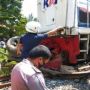 Tabrakan Kereta Api dan Truk di Tebing Tinggi, Sopir Alami Luka-luka