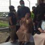Tiba di Bandara Supadio, Jenazah Agus Minarni Disambut Tangis Keluarga