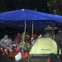 Masih Trauma Gempa, Warga Mamuju Takut Masuk ke Dalam Rumah