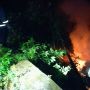 Truk Terjatuh hingga Terbakar di Jurang Kelok 9 Sumbar, Sopir Luka-luka