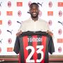 Resmi! Fikayo Tomori Tinggalkan Chelsea dan Gabung AC Milan