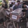 Tangisan Pecah, 5 Jasad Korban Sriwijaya Air Dimakamkan Satu Liang Lahad