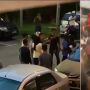 Marahi Remaja yang Sering Bully Anaknya, Seorang Ayah malah Dikeroyok