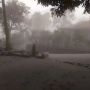 14 Cara Mengatasi Hujan Abu dari Letusan Gunung Merapi