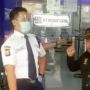 Jangan Ditiru, Mengaku LSM dan Wartawan Menolak Pakai Masker Masuk Bank