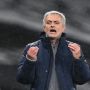 Tottenham Dipermalukan Chelsea, Jose Mourinho Salahkan Wasit