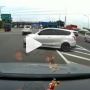 Aksi Mobil Putar Balik Di Jalan Tol, Warganet Komentar Kocak