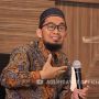 Lewat Istikharah, Ustaz Adi Hidayat Ungkap Tanda-tanda Dia Jodohmu