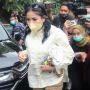 Nindy Ayunda Tak Banyak Komentar usai Jalani Sidang Perceraian
