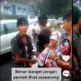 Bantu Ibu-Ibu di Jalan, Aksi Geng Anak Punk Bertato Bikin Publik Terenyuh