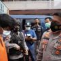 Nekat Tabrak Motor Polisi, Sopir Minibus Viral Ini Bisa Dikurung 15 Tahun