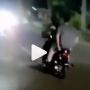 Video 2 Remaja Tengil Naik Motor, Endingnya Sesuai Harapan Warganet