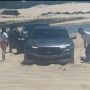 Potret SUV Mewah Dibikin Loyo oleh Pasir Pantai, Harga Dirinya Jatuh