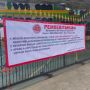 Geger Masjid Digembok, Warga Jember Bingung Mau Salat Jumat