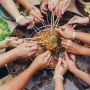 Lupakan Kesibukan! Ini Alasan Tradisi Makan Bersama Ala Nusantara Penting Bagi Kaum Urban