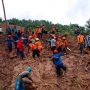 Anjing Pelacak Dikerahkan Cari Korban Tanah Longsor di Kebumen