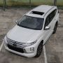 Viral Pak Haji Berpakaian Sederhana yang Beli Mitsubishi Pajero Pakai Uang Receh, Niatnya Tak Terduga