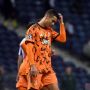 Viral Momen Cristiano Ronaldo Mengemis Minta Penalti di Laga Porto Vs Juve