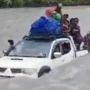 Heboh Mobil Hanyut di Sungai Kabur, Polisi Klaim Semua Penumpang Selamat