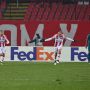 10 Pemain Red Star Tahan Imbang AC Milan