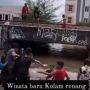 Viral! Gegara Banjir, Underpass di Karawang Jadi Wahana Bermain Air Gratis