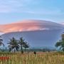 Gunung Raung Berselimut Awan Lenticularis, Begini Penjelasan BMKG