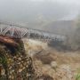Penampakan Jembatan di Trans Papua yang Ambruk Diterjang Luapan Sungai Bion