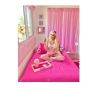 Suka Warna Merah Muda, Selebgram Brasil Ini Dijuluki Barbie di Dunia Nyata