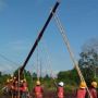 Masuknya PLN di Teluk Lanus, Desa Terjauh Cuma Bisa Ditempuh via Jalur Laut