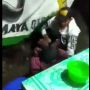 Tidak Manusiawi! Viral Pria Aniaya Penyandang Disabilitas Bertubi-tubi