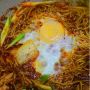 Merah Merona, Ini Resep Mi Goreng ala Korea yang Menggoda