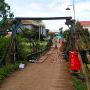 Jembatan Gantung Buatan Belanda Ini Berusia 100 Tahun, Berani Lewat?