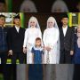 Dua Pasangan Kembar Nikah Barengan, Tinggal Seatap