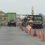 Waspada, Jalan Tol Simpang Pematang ke Palembang Rusak Parah