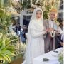 Begini Momen Malu-Malu Ustaz Syam Cium Istri Usai Ijab Kabul